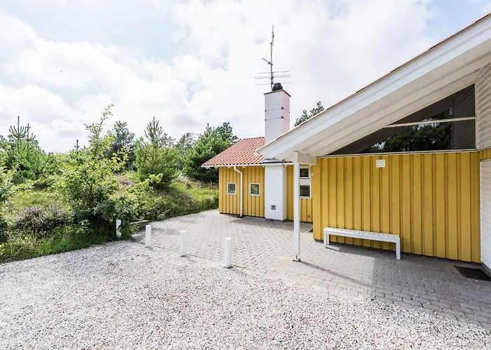 Serene Retreat In Henne By-by Traum * Henne Strand