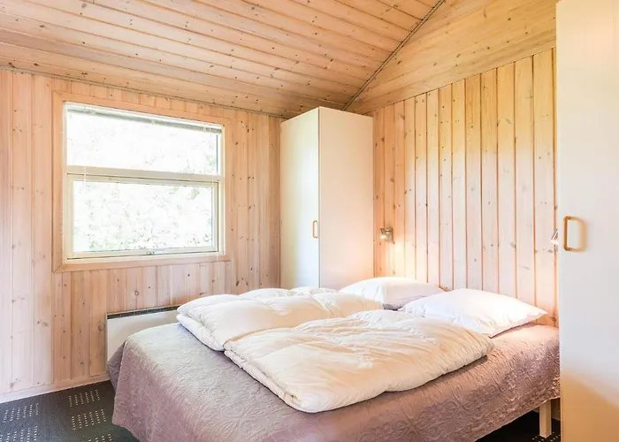 Serene Retreat In Henne By-by Traum *