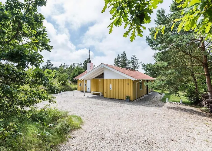 Serene Retreat In Henne By-by Traum *