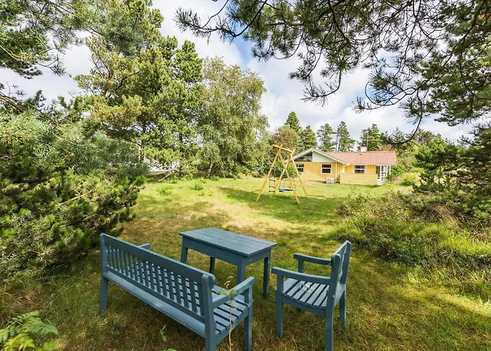 Serene Retreat In Henne By-by Traum Henne Strand