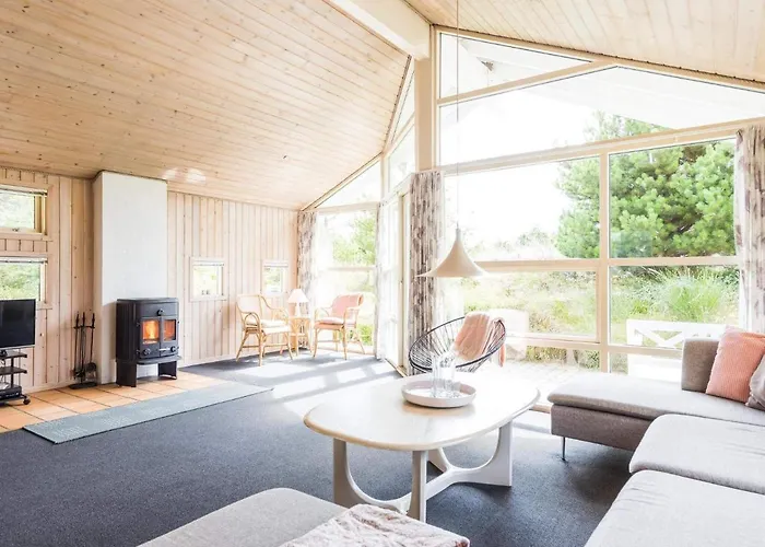 Serene Retreat In Henne By-by Traum Casa vacanze *