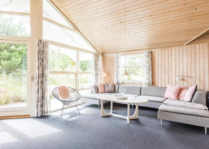 Serene Retreat In Henne By-by Traum Casa vacanze Henne Strand